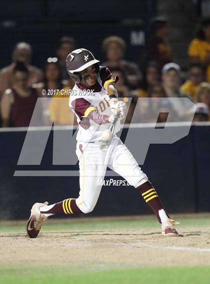 Thumbnail 1 in Nogales vs. Salpointe Catholic (AIA 4A Final) photogallery.