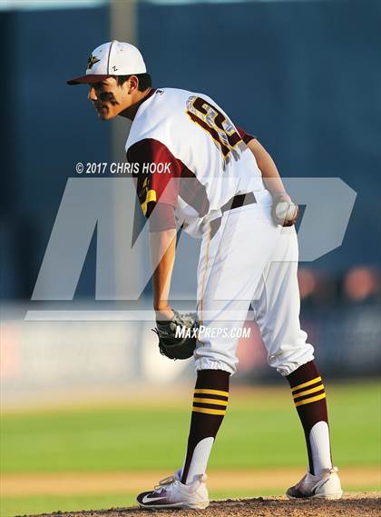 Thumbnail 2 in Nogales vs. Salpointe Catholic (AIA 4A Final) photogallery.