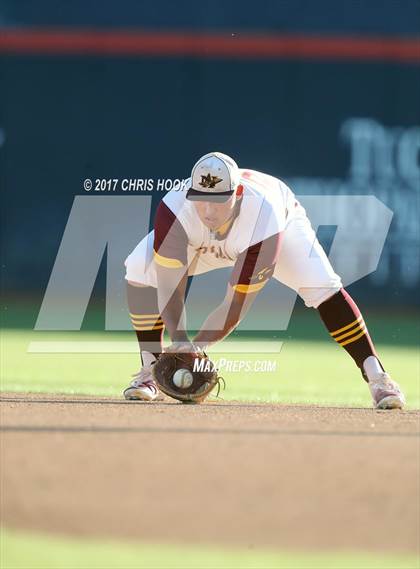 Thumbnail 1 in Nogales vs. Salpointe Catholic (AIA 4A Final) photogallery.