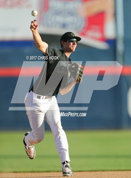 Thumbnail 2 in Nogales vs. Salpointe Catholic (AIA 4A Final) photogallery.