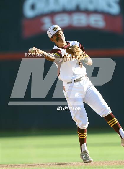 Thumbnail 2 in Nogales vs. Salpointe Catholic (AIA 4A Final) photogallery.