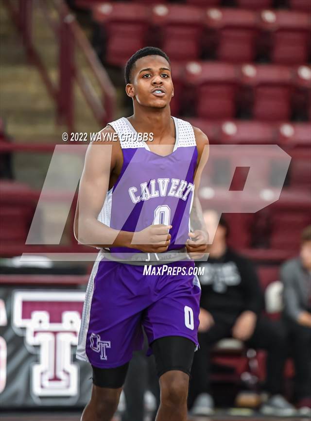 Photo 1 in the Calvert White Oak (Holiday Hoops Classic) Photo Gallery (53 Photos)