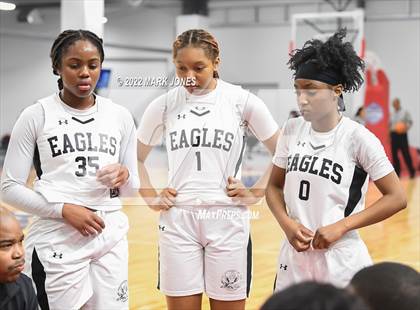 Thumbnail 2 in Example Academy Red vs. Lincoln Prep (Ontario, Canada) - (Nike Tournament of Champions) photogallery.