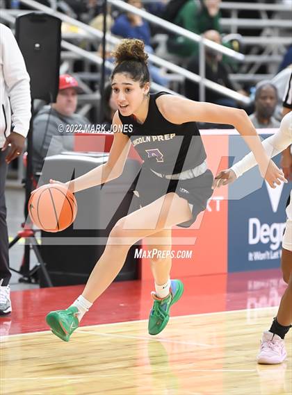 Thumbnail 1 in Example Academy Red vs. Lincoln Prep (Ontario, Canada) - (Nike Tournament of Champions) photogallery.
