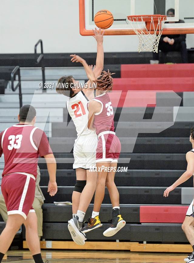 Photo 18 in the Mission Viejo vs. Woodrow Wilson (Tustin Holiday