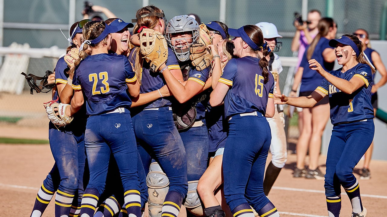 MaxPreps Top 25 softball rankings