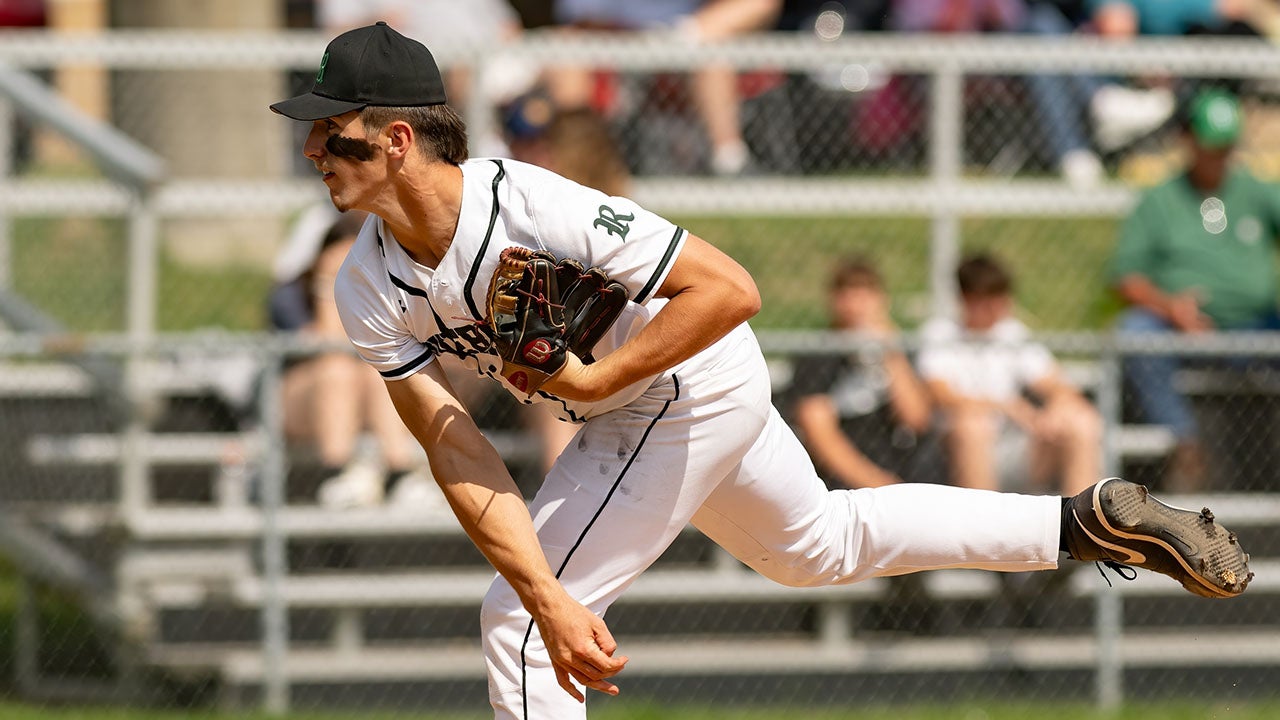 Record no-hit streak ends at 34 innings
