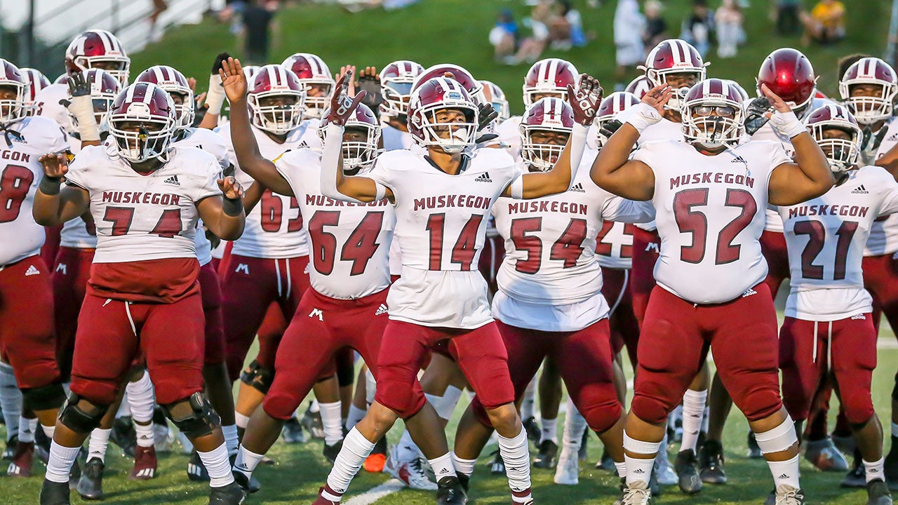 Delaware high school football: A.I. duPont drops varsity football for 2022  - High School Football America